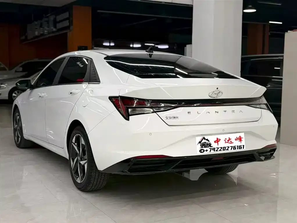 Hyundai Elantra 2023 из CN, фото 10