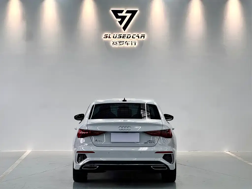 Audi A3 2023 из CN, фото 4
