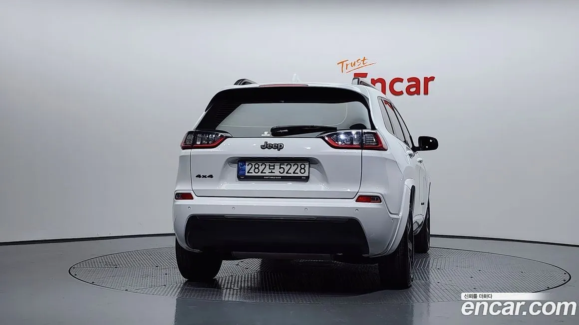 Jeep Cherokee 2021 из KR, фото 3