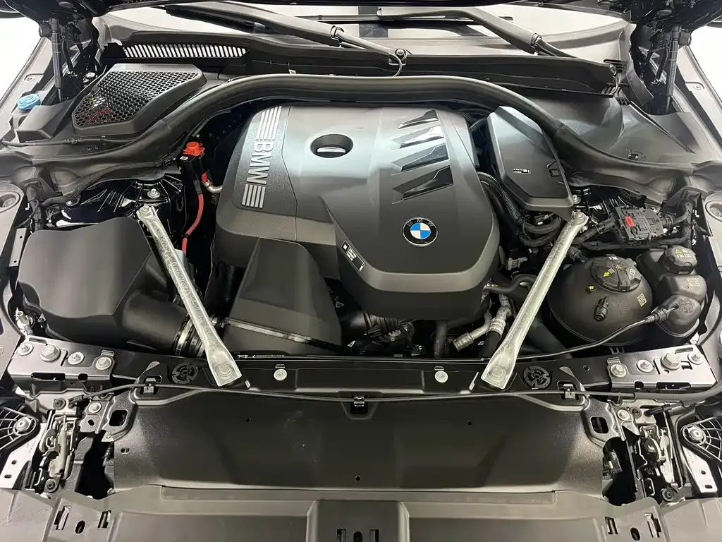 BMW 5 Series (Import) 2024 из CN, фото 9
