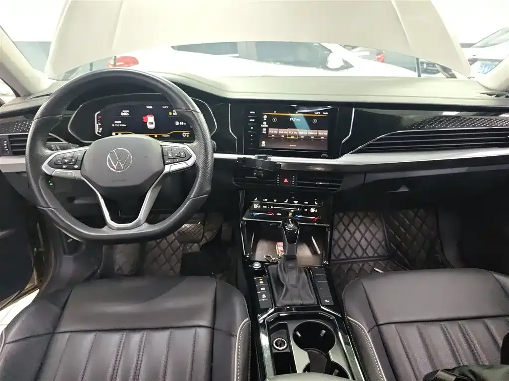 Volkswagen Passat 2022 из CN, фото 6