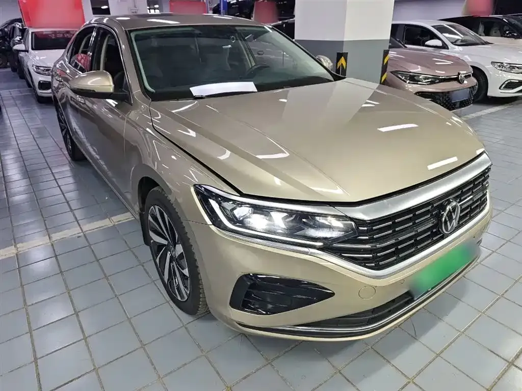 Volkswagen Passat 2022 из CN, фото 10