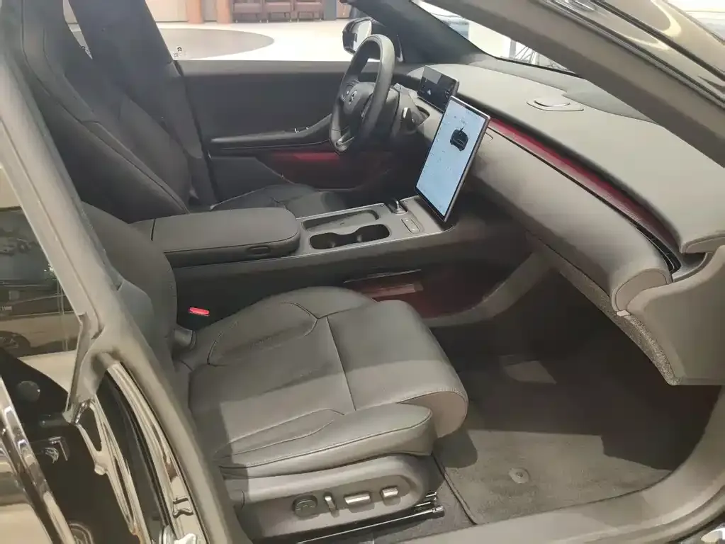 NIO ET5T 2024 из CN, фото 2