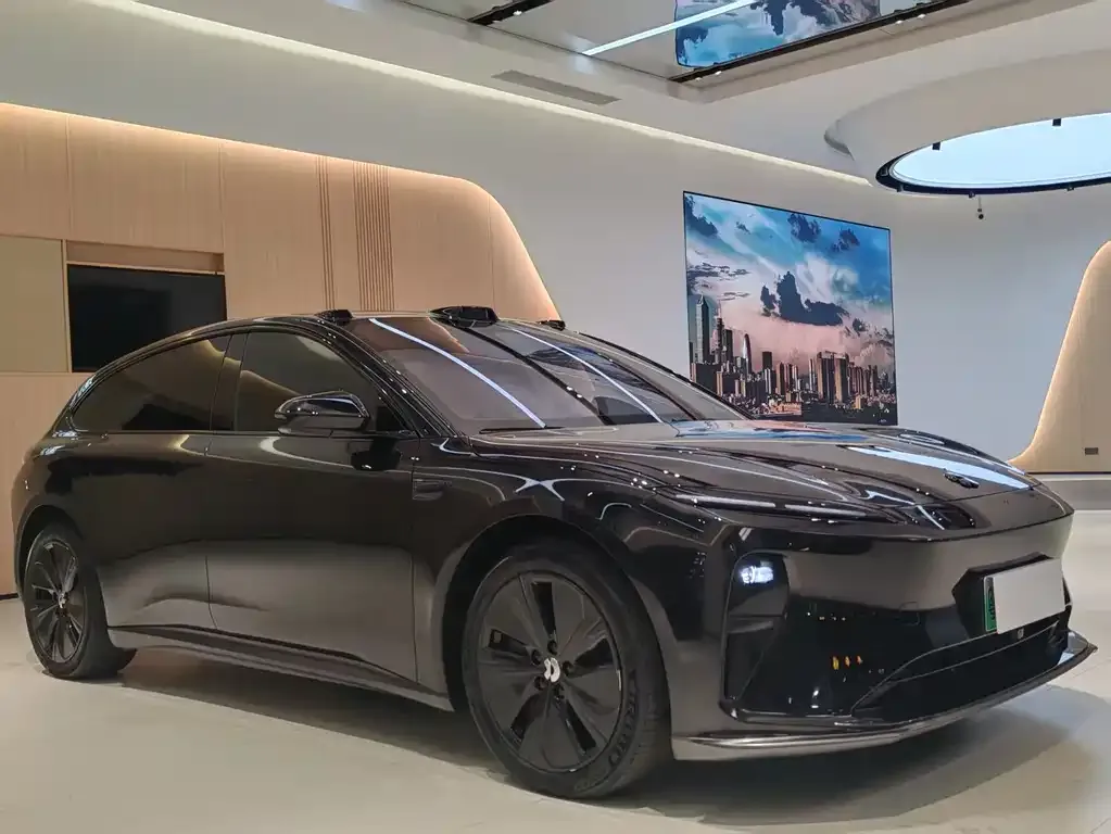 NIO ET5T 2024 из CN, фото 5