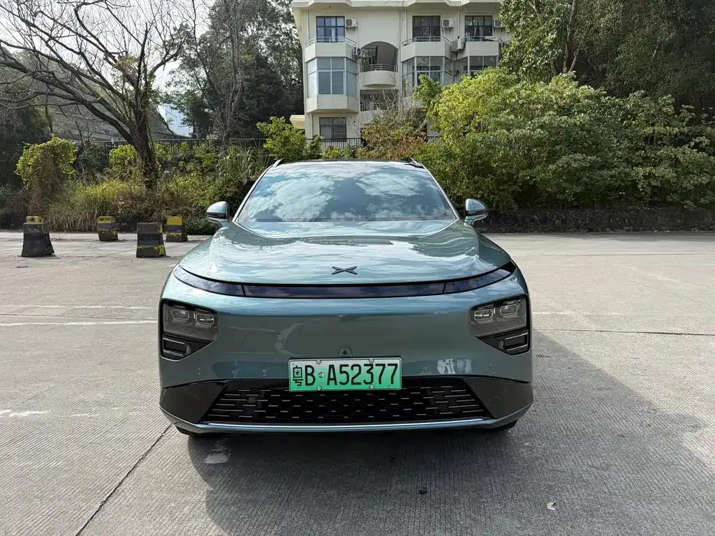 XPeng G9 2023 из CN, фото 6