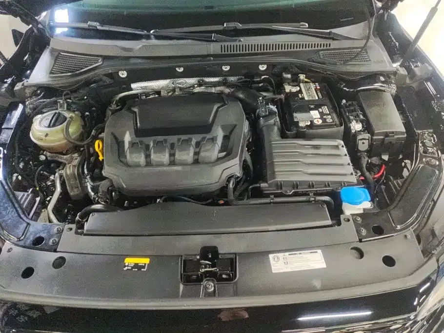 Volkswagen Passat 2023 из CN, фото 6