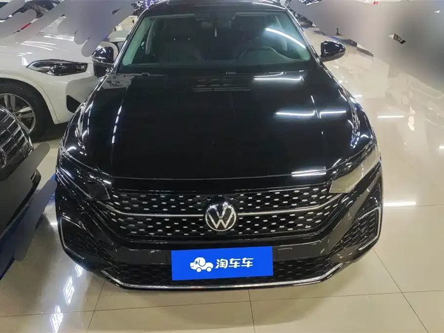 Volkswagen Passat 2023 из CN, фото 5