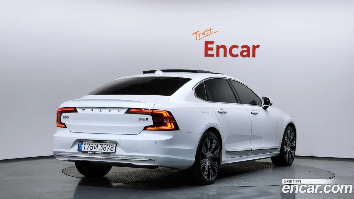 Volvo S90 2022 из KR, фото 7