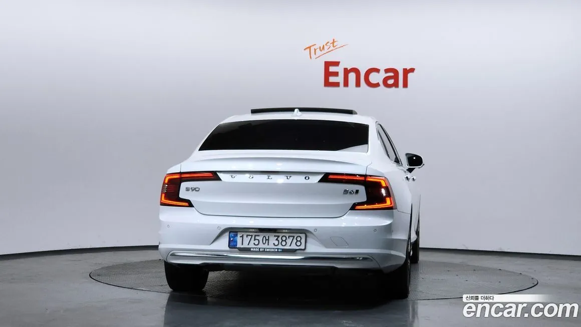 Volvo S90 2022 из KR, фото 3