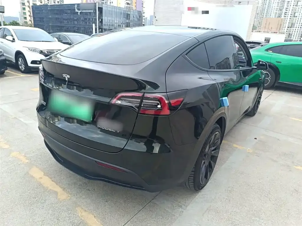 Tesla Model Y 2024 из CN, фото 6