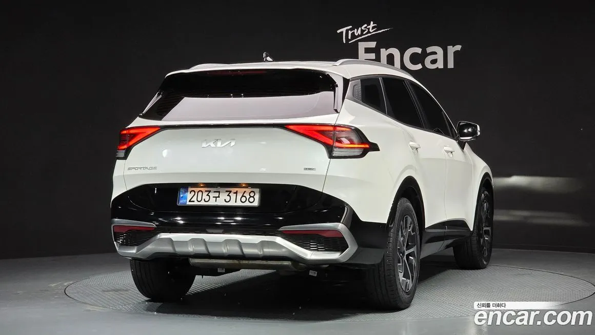 Kia Sportage — фото 7