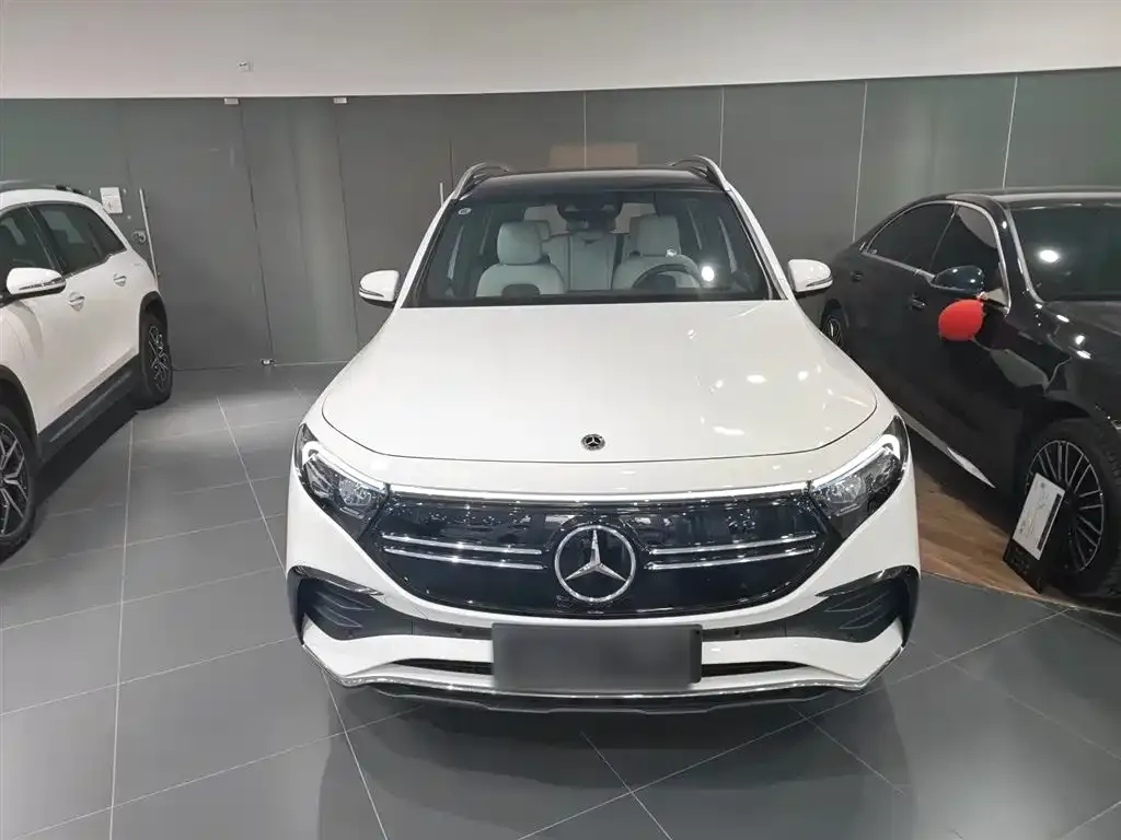 Mercedes-Benz EQB 2023 из CN, фото 3
