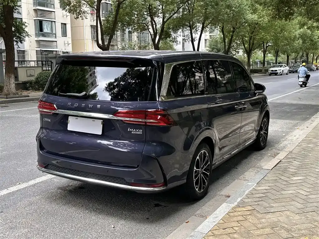 Roewe iMAX8 2022 из CN, фото 10