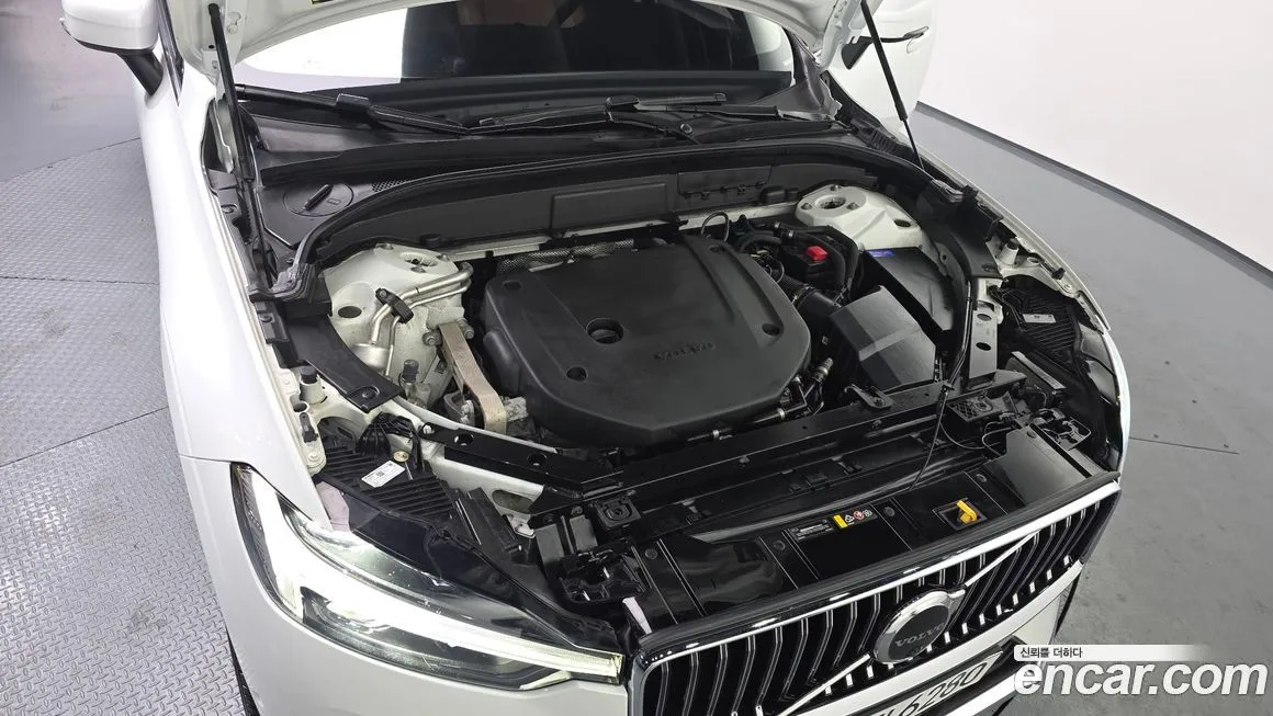 Volvo XC60 2023 из KR, фото 9