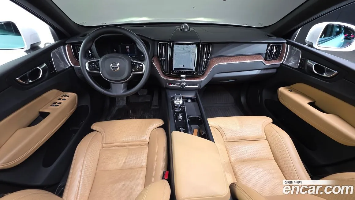 Volvo XC60 2023 из KR, фото 7
