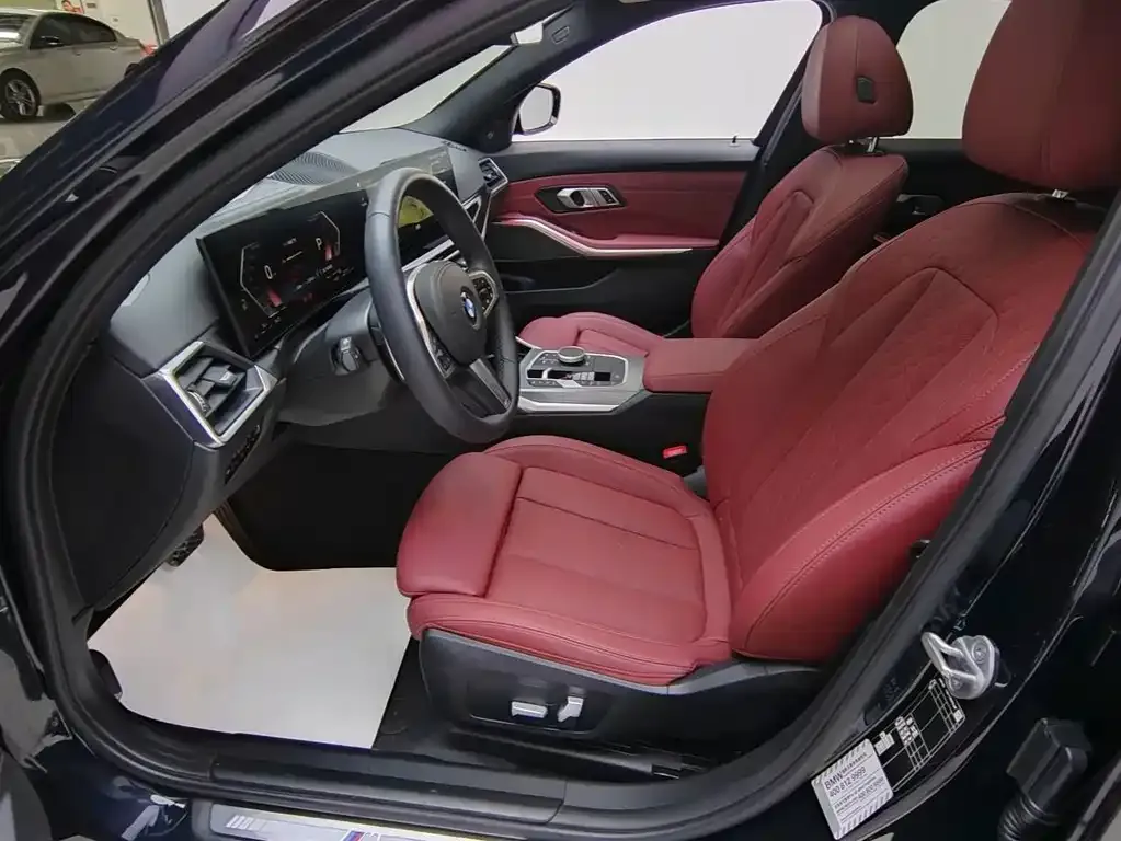 BMW 3 Series 2023 из CN, фото 9