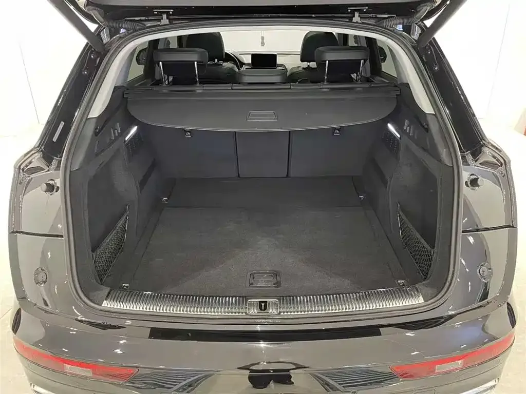 Audi Q5L 2021 из CN, фото 5