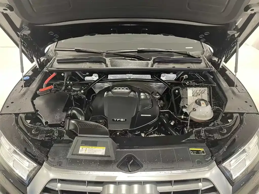Audi Q5L 2021 из CN, фото 6