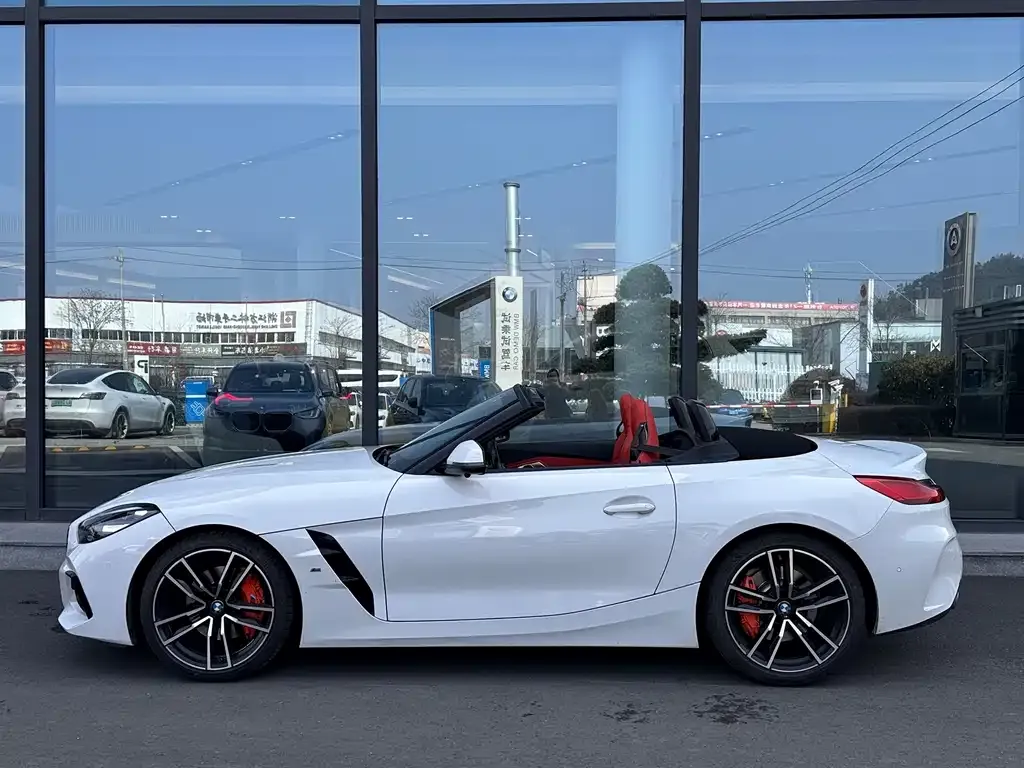 BMW Z4 2023 из CN, фото 2