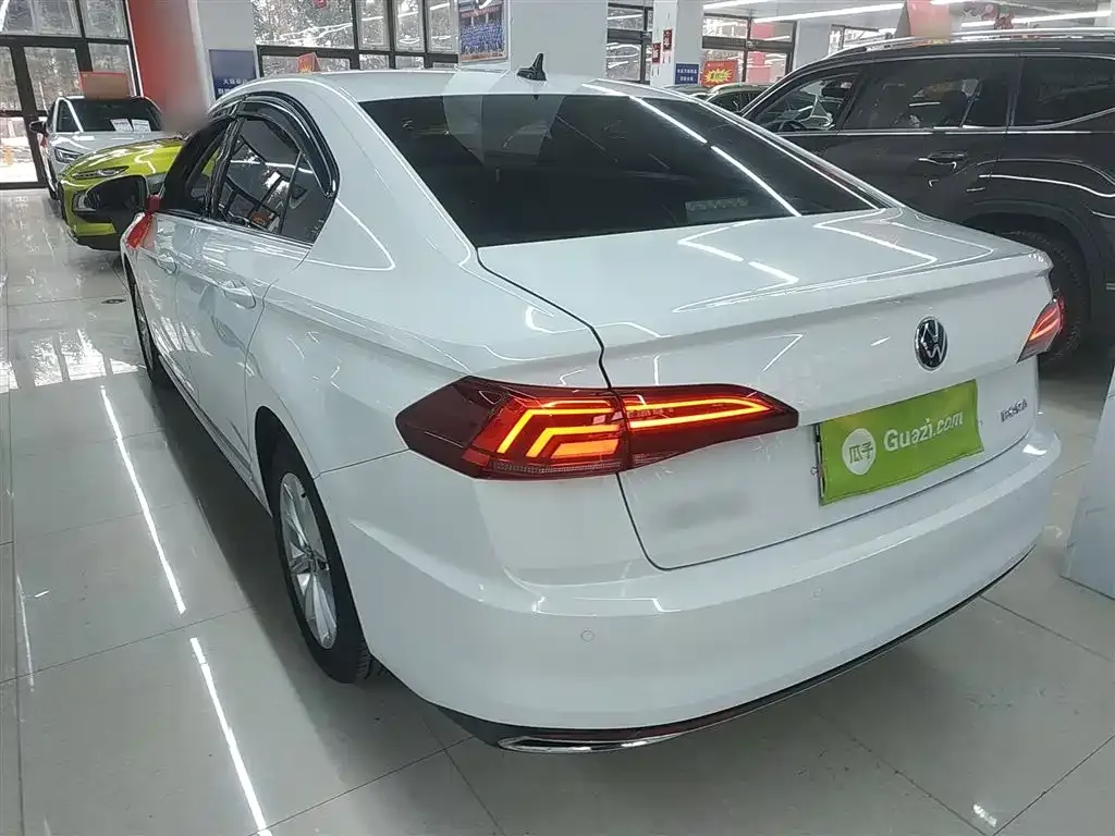 Volkswagen Bora 2022 из CN, фото 10