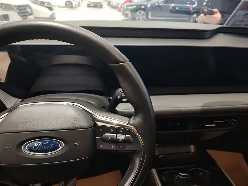 Ford Mondeo 2024 из CN, фото 3