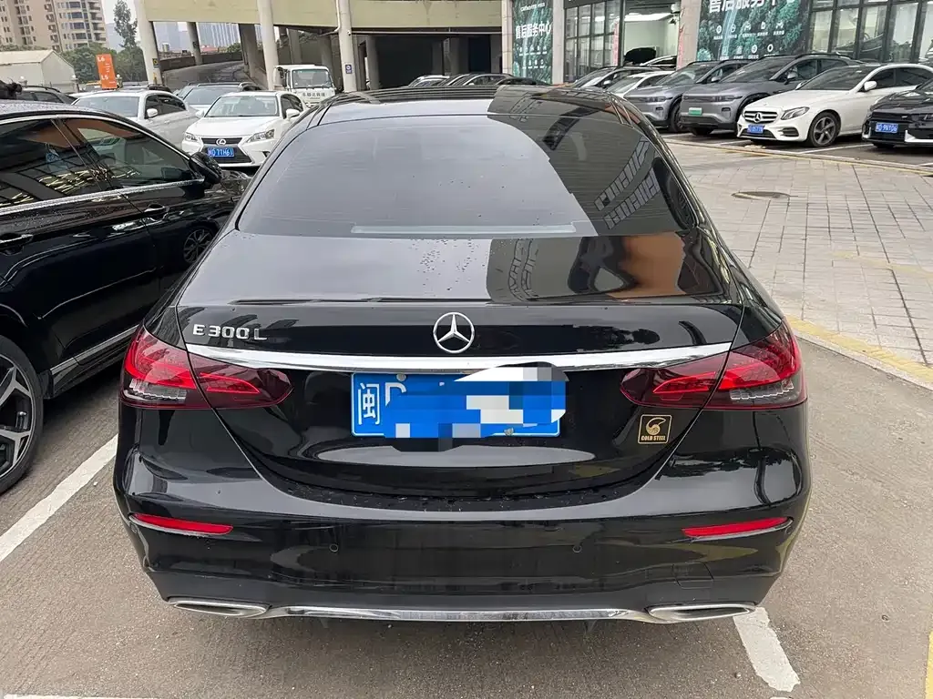 Mercedes-Benz E-Class 2023 из CN, фото 3