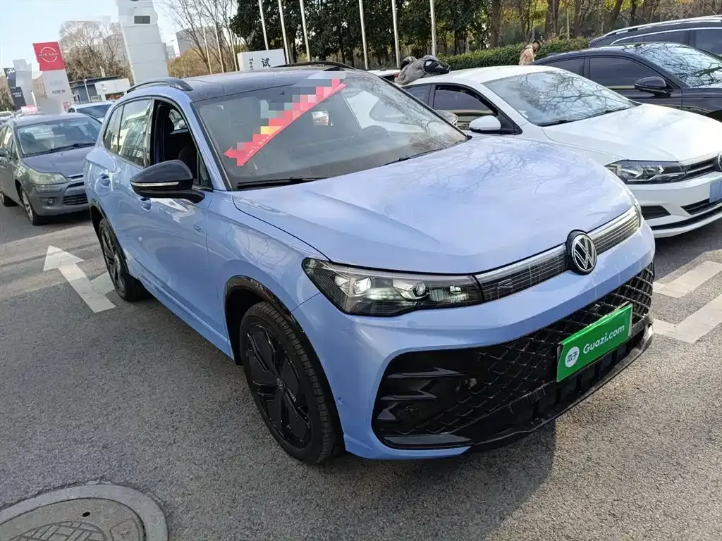 Volkswagen Tiguan L 2024 из CN, фото 9