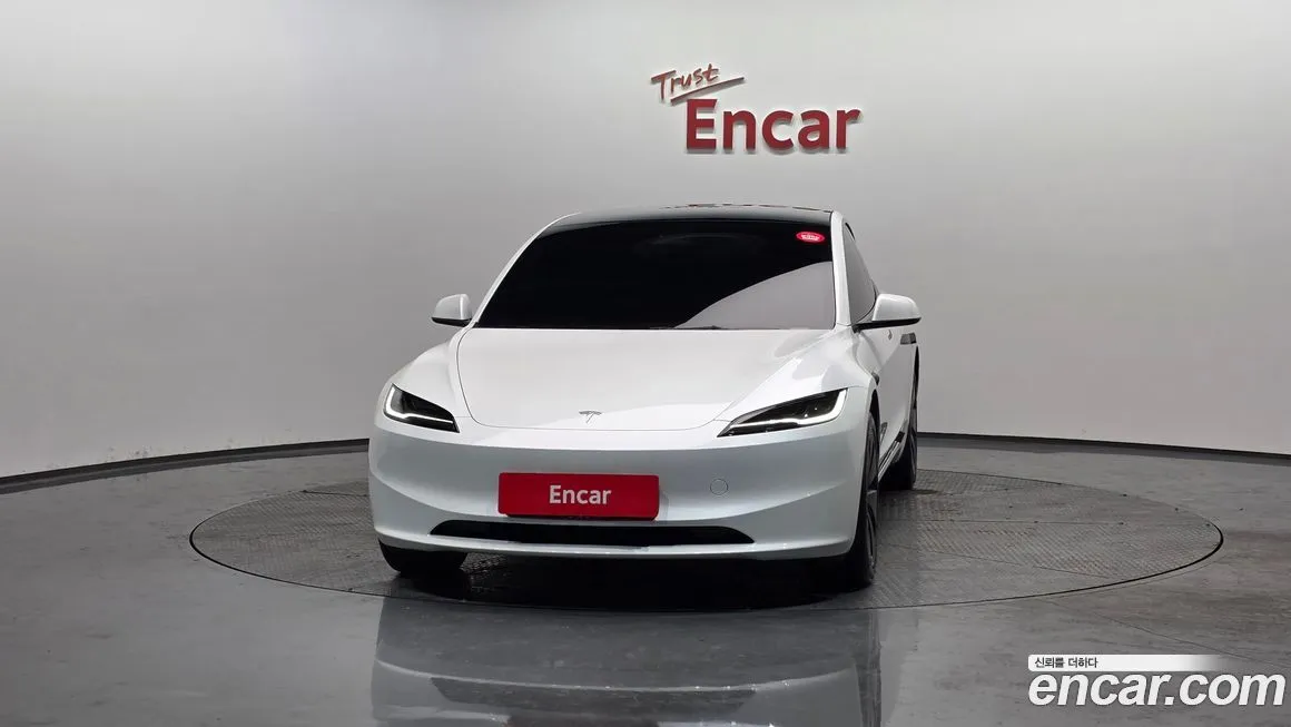 Tesla Model 3 2025 из KR, фото 8