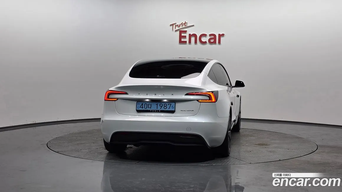 Tesla Model 3 2025 из KR, фото 9