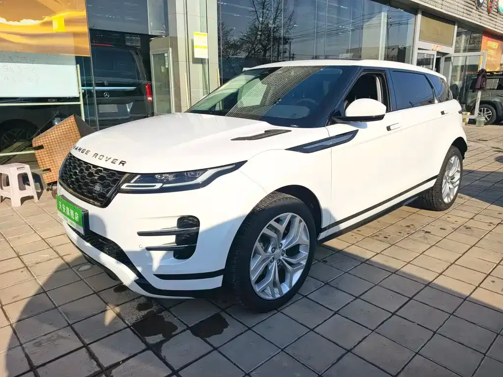 Land Rover Evoque — фото 1