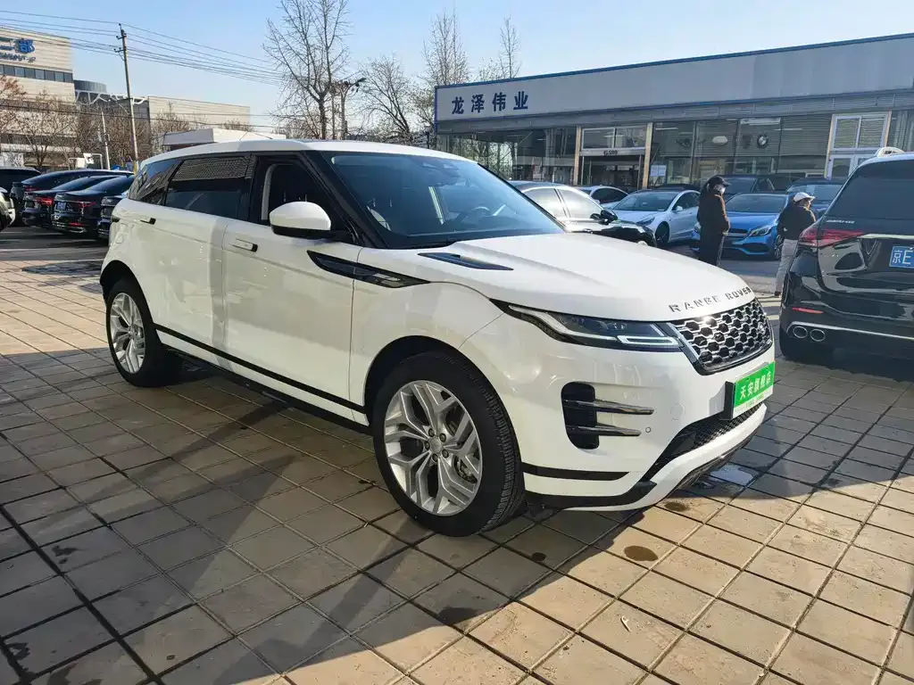 Land Rover Evoque — фото 9