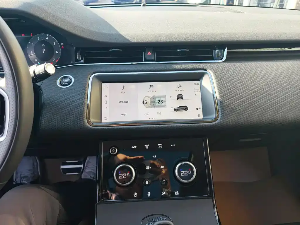 Land Rover Evoque — фото 4