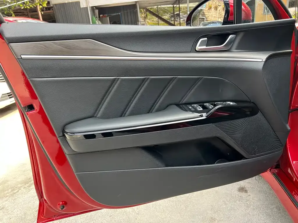 Kia K5 2021 из CN, фото 3