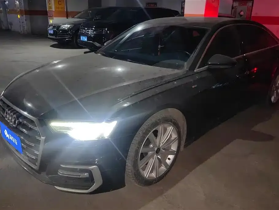 Audi A6L 2023 из CN, фото 1