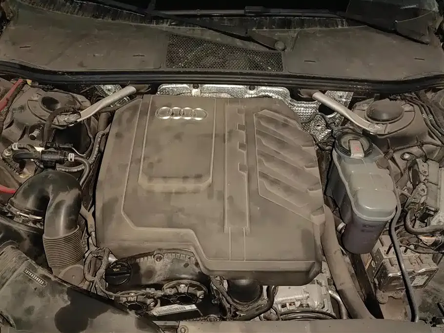 Audi A6L 2023 из CN, фото 9