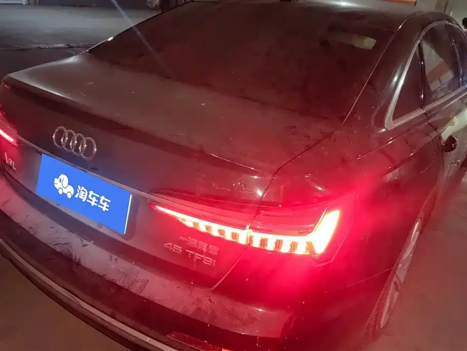 Audi A6L 2023 из CN, фото 3