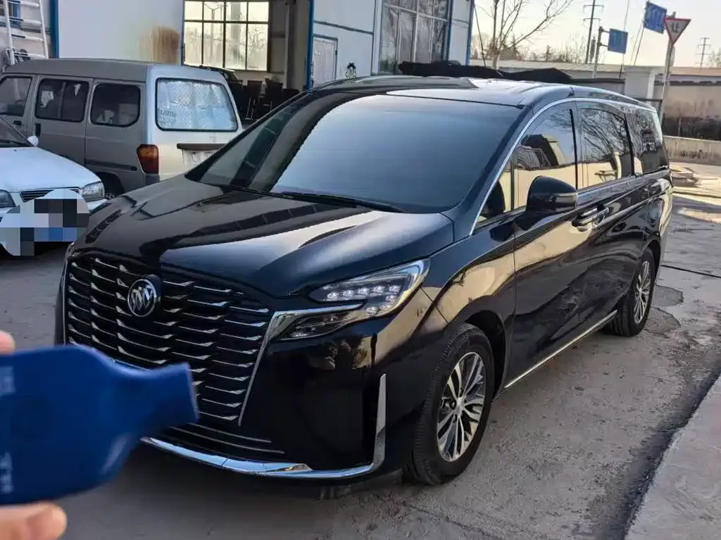 Buick GL8 2023 из CN, фото 1