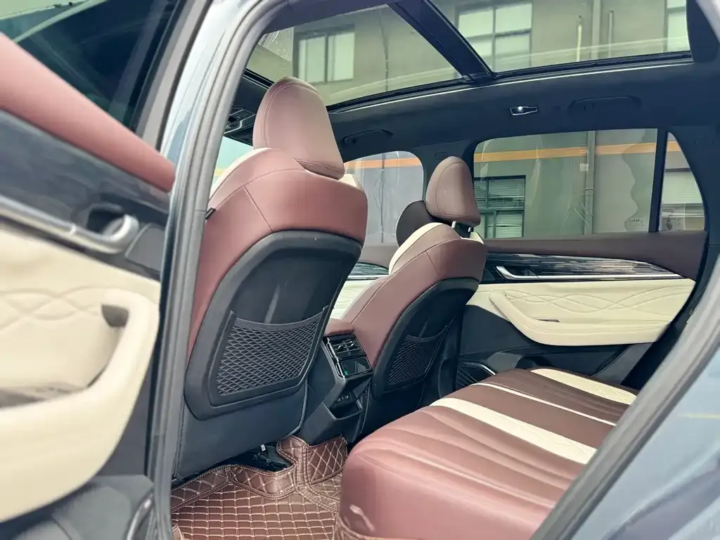 Geely Xingyue L 2022 из CN, фото 3