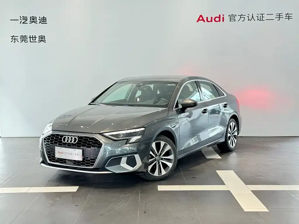 Audi A3 2023 из CN, фото 1