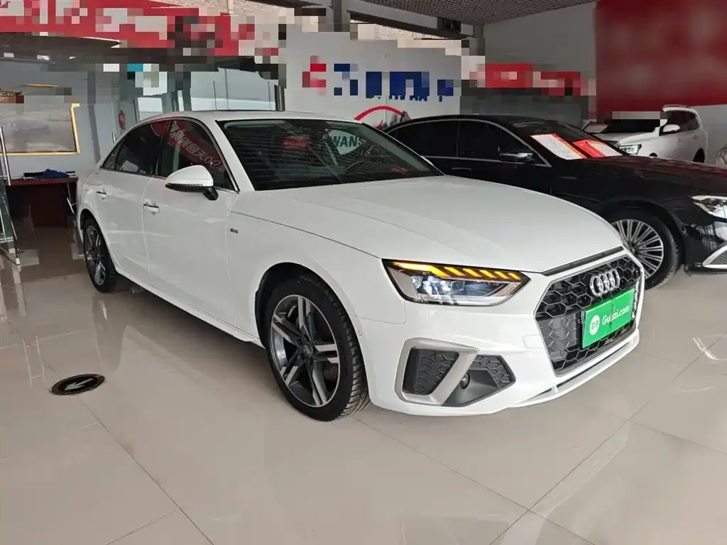 Audi A4L 2022 из CN, фото 6