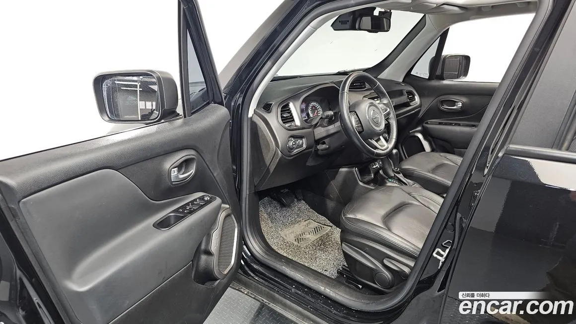 Jeep Renegade 2021 из KR, фото 2