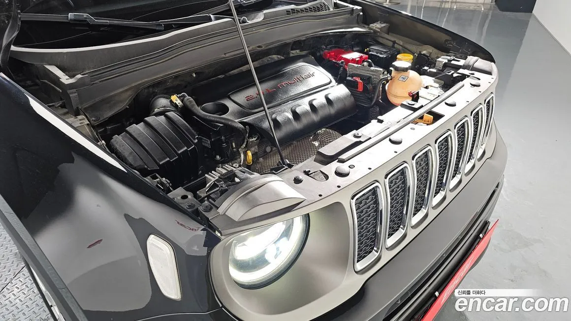 Jeep Renegade 2021 из KR, фото 6