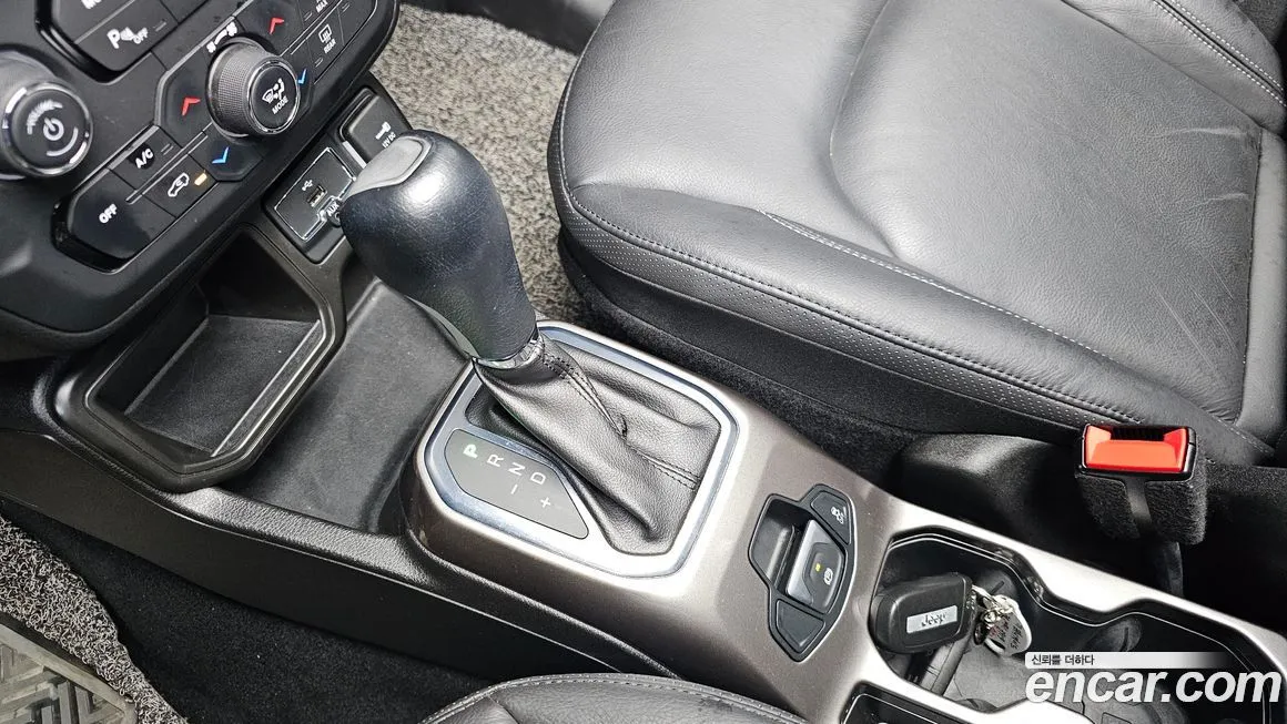Jeep Renegade 2021 из KR, фото 10