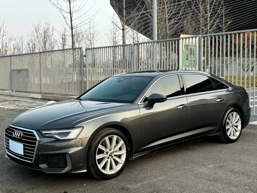 Audi A6L 2022 из CN, фото 1