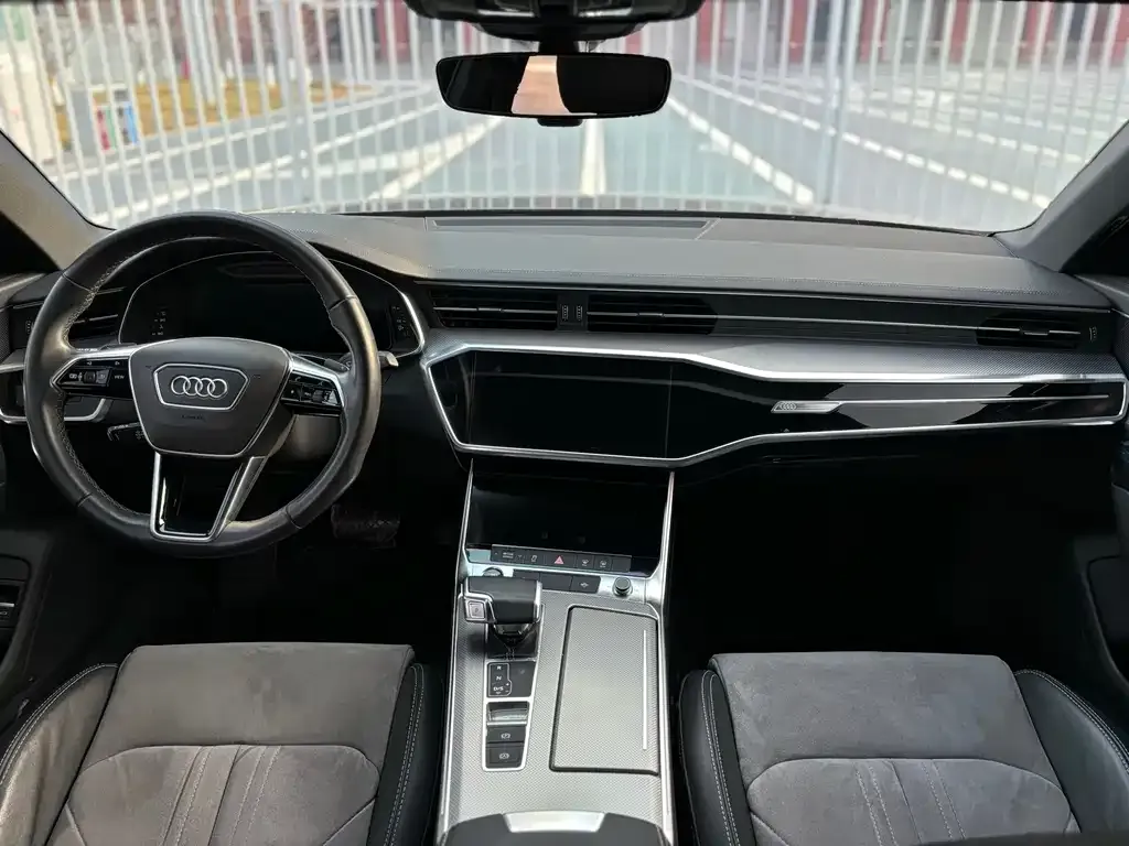 Audi A6L 2022 из CN, фото 7