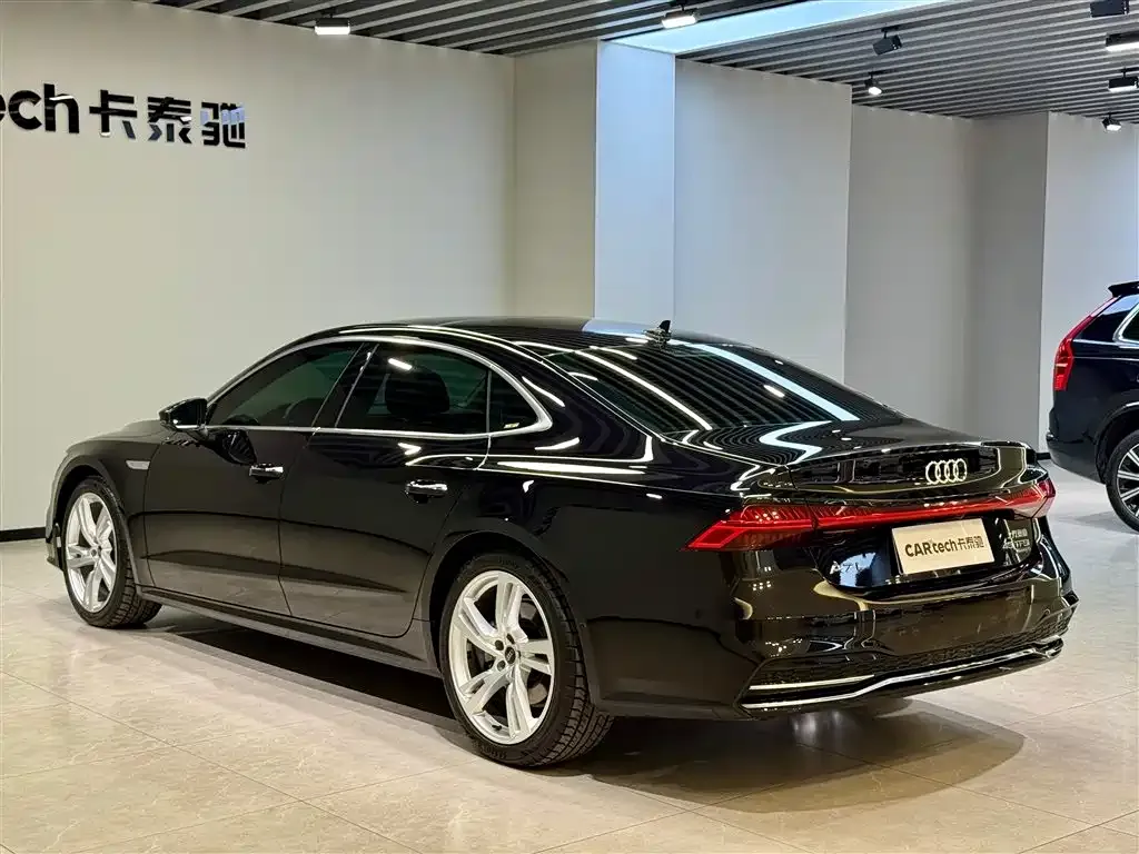 Audi A7L 2024 из CN, фото 2