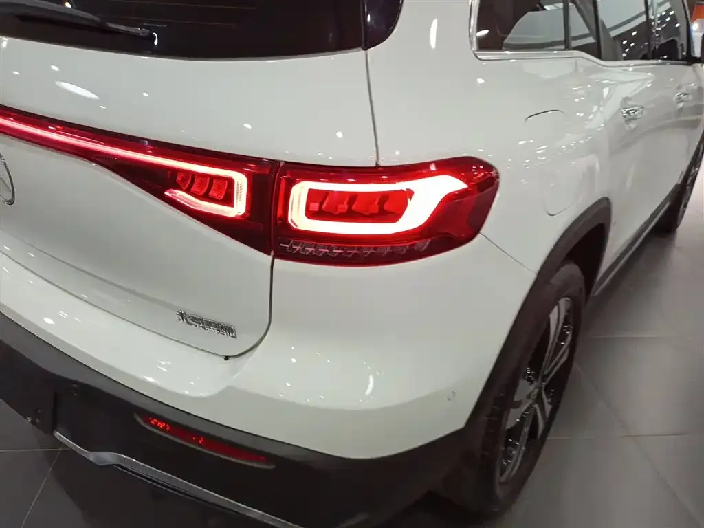 Mercedes-Benz EQB 2023 из CN, фото 2