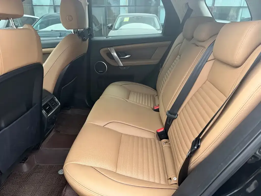 Land Rover Discovery Sport 2024 из CN, фото 9