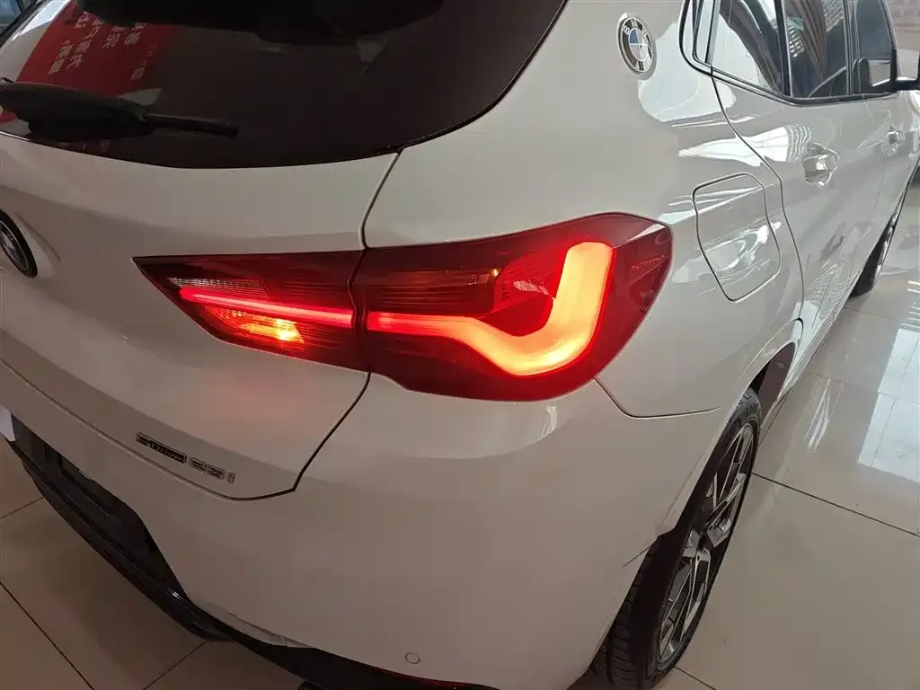 BMW X2 — фото 8