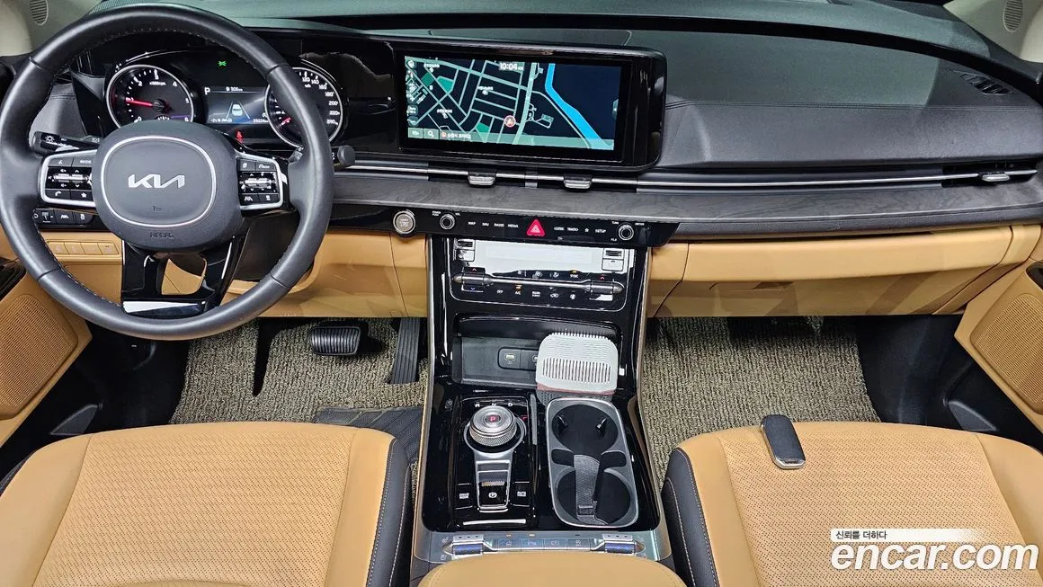 Kia Carnival — фото 10